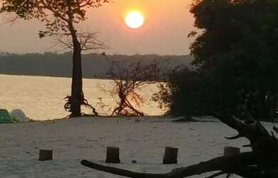 Imagem: A chácara possui 2.250m² de Área e está localizado em Centro