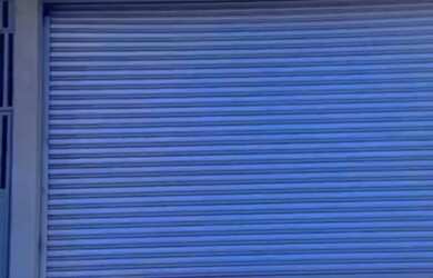 Imagem: A casa possui 2 Dormitórios, 1 Banheiro, 3 Vagas na garagem