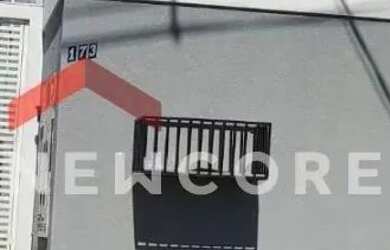 Imagem: A casa possui 3 Dormitórios, 3 Banheiros, 2 Vagas na garagem