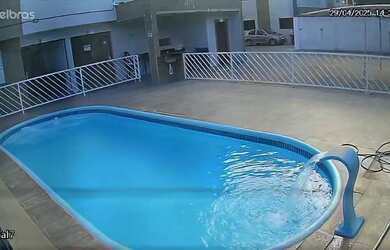 Imagem 12: Apto temporada térreo. Acomodam 5 pessoas, 1 Vaga na garageme2 Dormitórios