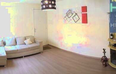 Imagem: O apartamento possui 2 Dormitórios, 1 Banheiro, 1 Vaga na garagem