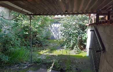 Imagem: O terreno possui 360m² de Área e está localizado em Jardim