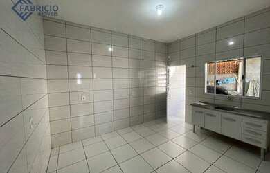 Imagem: A casa possui 1 Dormitório, 1 Banheiro, 45m² de Área e está