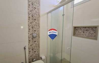 Imagem 9: LINDA RESIDÊNCIA. Piscina, Área de serviço, 200m² de Áreae4 Vagas...