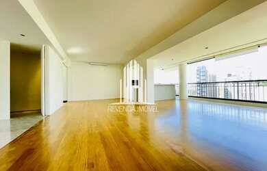 Imagem 5: Apartamento no Sumaré com 215m2 sendo 3 dormitorios e 4 vagas de garagem