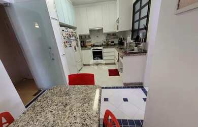 Imagem 10: Apartamento para venda/compra com 132 m² com 4 quartos/dormitórios em Centro - Florianópol