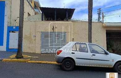 Imagem: A casa possui 3 Dormitórios, 3 Banheiros, 1 Vaga na garagem