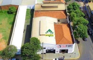 Imagem: O depósito possui 300m² de Área e está localizado em Centro