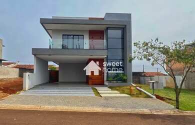 Imagem: A casa em condomínio possui 3 Dormitórios, 3 Banheiros, 2