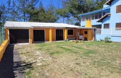 Imagem 1: Casa beira mar a venda no Balneário Sereia do Mar - Arroio do Sal - RS