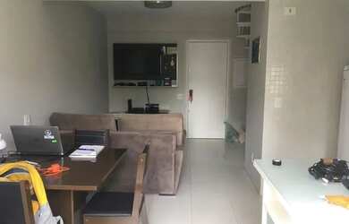 Imagem: O apartamento possui 1 Dormitório, 2 Banheiros, 1 Vaga na garagem