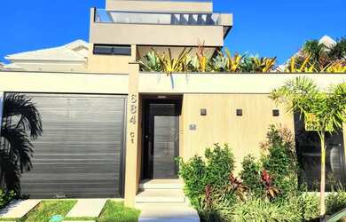 Imagem: A casa em condomínio possui 5 Dormitórios, 5 Banheiros, 2