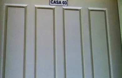 Imagem: A casa em condomínio possui 1 Dormitório, 1 Banheiro, 32m²