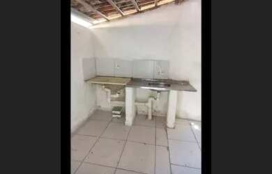 Imagem: A casa possui 1 Dormitório, 1 Banheiro e 40m² de Área e está