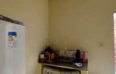 Imagem: A casa possui 2 Dormitórios, 1 Banheiro e está localizado