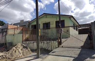 Imagem: A casa possui 2 Dormitórios, 2 Banheiros, 1 Vaga na garagem