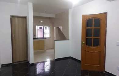 Imagem: A casa possui 1 Dormitório, 1 Banheiro, 50m² de Área e está