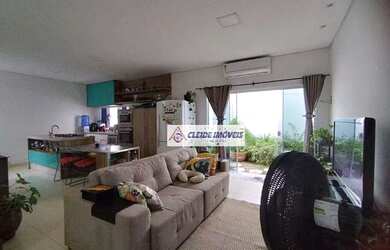 Imagem: A casa em condomínio possui 3 Dormitórios, 2 Banheiros, 2