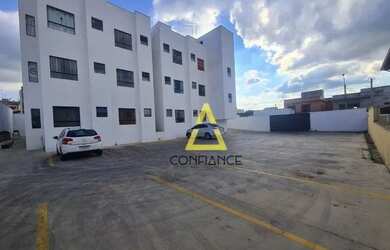 Imagem: A kitnet possui 1 Dormitório, 1 Banheiro, 1 Vaga na garagem