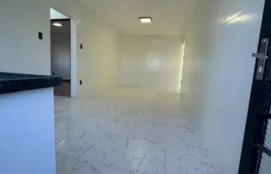 Imagem: A casa possui 2 Dormitórios, 1 Banheiro, 5 Vagas na garagem