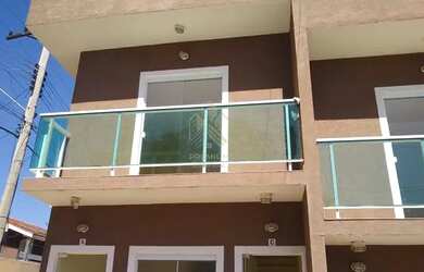 Imagem: A casa possui 2 Dormitórios, 2 Banheiros, 1 Vaga na garagem