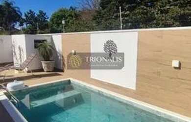 Imagem: A casa em condomínio possui 3 Dormitórios, 3 Banheiros, 5