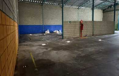 Imagem: O depósito possui 720m² de Área e está localizado em Santa