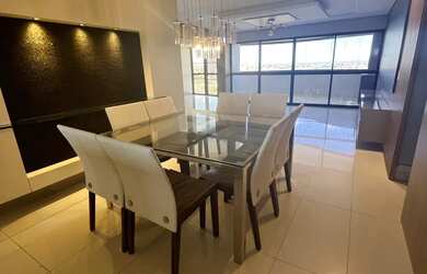 Imagem: O apartamento possui 3 Dormitórios, 4 Banheiros, 2 Vagas na