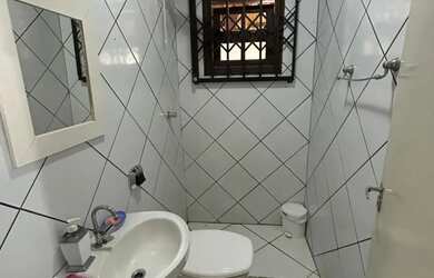 Imagem 14: Sitio vô Leno. Churrasqueira, Acomodam 4 pessoas, Guarda roupae4 Vagas...