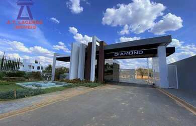 Imagem: O terreno possui 329m² de Área e está localizado em Ibituruna