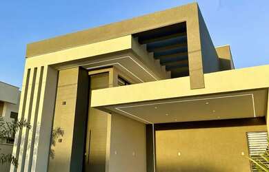 Imagem: A casa possui 3 Dormitórios, 4 Banheiros, 2 Vagas na garagem