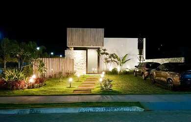 Imagem: A casa em condomínio possui 4 Dormitórios, 5 Banheiros, 230m²