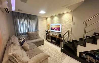 Imagem: A casa em condomínio possui 2 Dormitórios, 2 Banheiros, 1