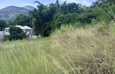 Imagem: O terreno possui 574m² de Área e está localizado em Campo