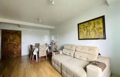 Imagem 4: Sobrado em Uvaranas Localização Previlegiada