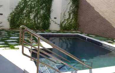 Imagem: O apartamento possui 1 Dormitório, 1 Banheiro, 1 Vaga na garagem