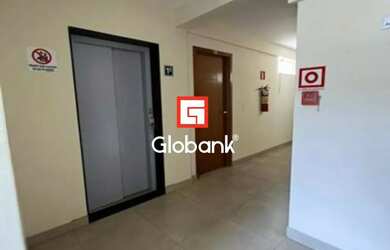 Imagem 2: Apartamento em Montes Claros, no bairro Todos os Santos, à venda