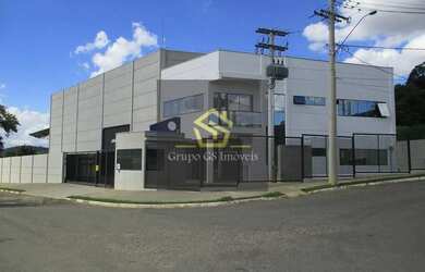 Imagem: O depósito possui 5 Vagas na garagem e 800m² de Área e está