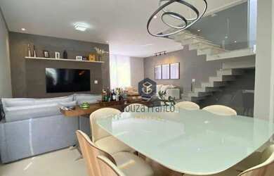 Imagem: A casa em condomínio possui 3 Dormitórios, 4 Banheiros, 2