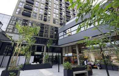 Imagem: O studio possui 1 Dormitório, 1 Banheiro, 1 Vaga na garagem