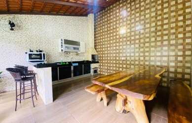 Imagem 2: Casa 02 Qtos 01 Ste, Área de Churrasco Paisagismo