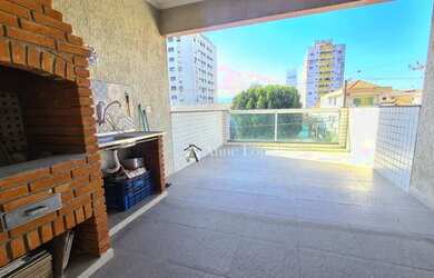 Imagem: A casa possui 4 Dormitórios, 5 Banheiros, 184m² de Área e