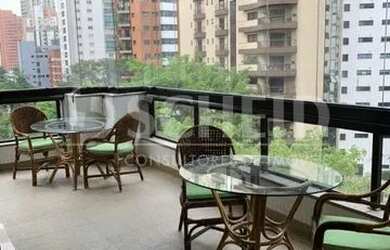 Imagem: O apartamento possui 4 Dormitórios, 5 Banheiros, 5 Vagas na