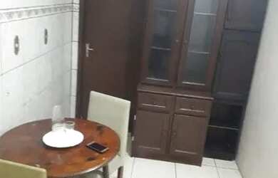 Imagem: A kitnet possui 1 Dormitório, 1 Banheiro e está localizado