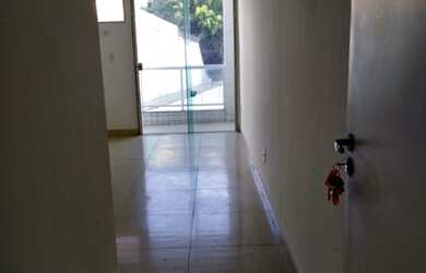 Imagem: O apartamento possui 1 Dormitório, 1 Banheiro, 38m² de Área