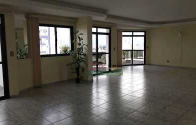 Imagem: O apartamento possui 3 Dormitórios, 3 Banheiros, 138m² de