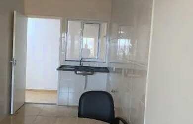 Imagem: O apartamento possui 2 Dormitórios, 1 Banheiro, 2 Vagas na