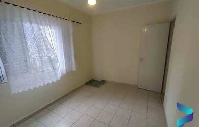 Imagem: O apartamento para alugar possui 2 Dormitórios, 1 Banheiro