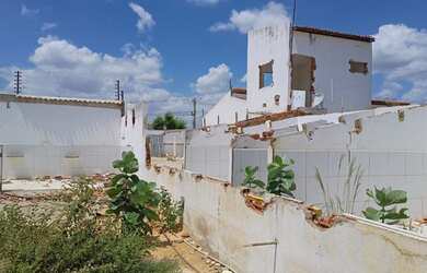 Imagem 2: Terreno à venda no Bairro Cosme e Damião , Petrolina-PE