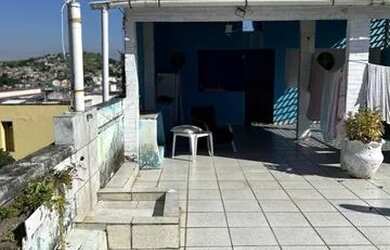 Imagem: A casa em condomínio possui 4 Dormitórios, 2 Banheiros, 240m²